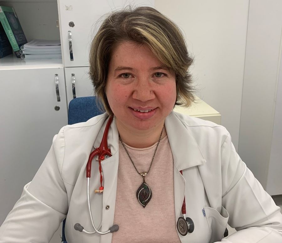 DOÇ.DR.KARAATMACA: “AKDENİZ TİPİ BESLENME  ASTIMDAN KORUYOR.”