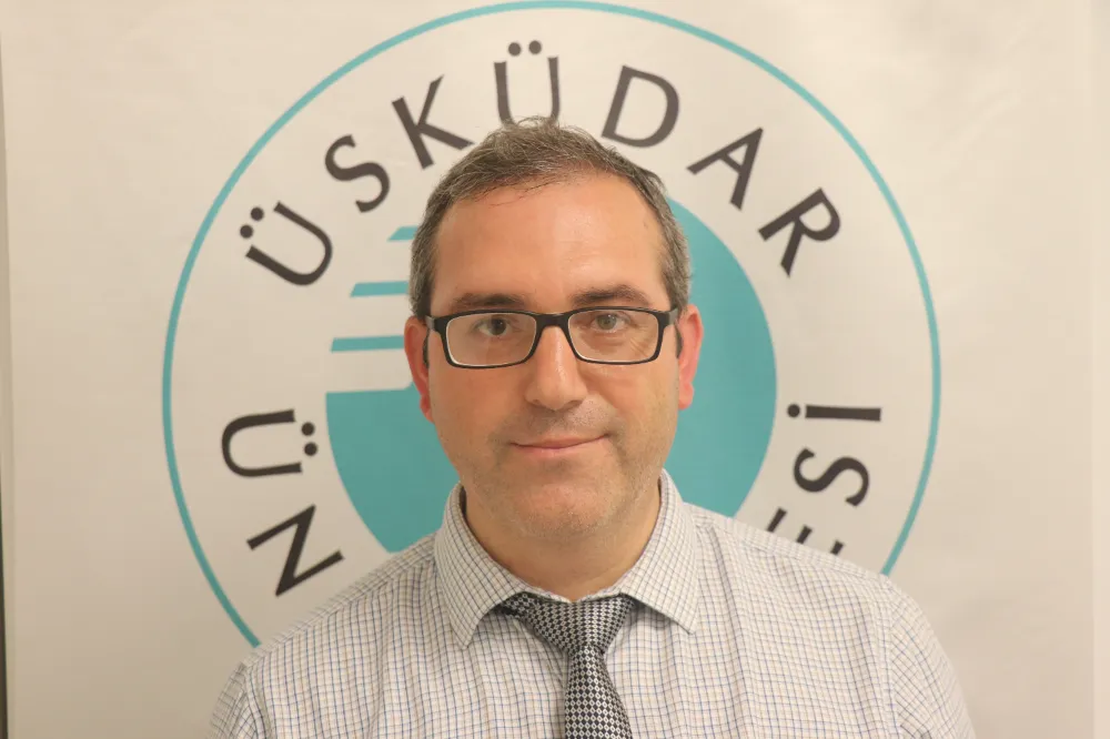 PROF DR BURHAN PEKTAŞ: “FARKLI ÜLKE NUMARALARINDAN GELEN WHATSAPP ARAMALARINA DİKKAT!”