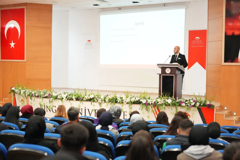 ULUSLARARASI EĞİTİM VE KARİYER KONFERANSI DÜZENLENDİ